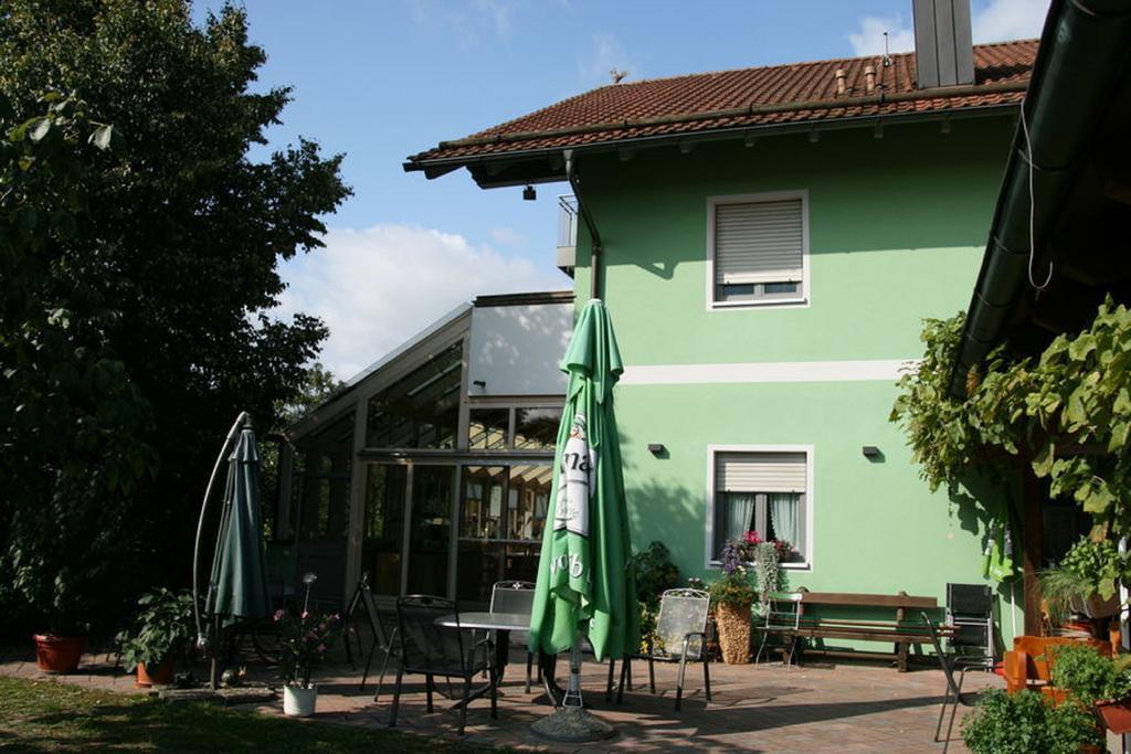 Hotel Reiterhof Guerster Mitterfels Esterno foto